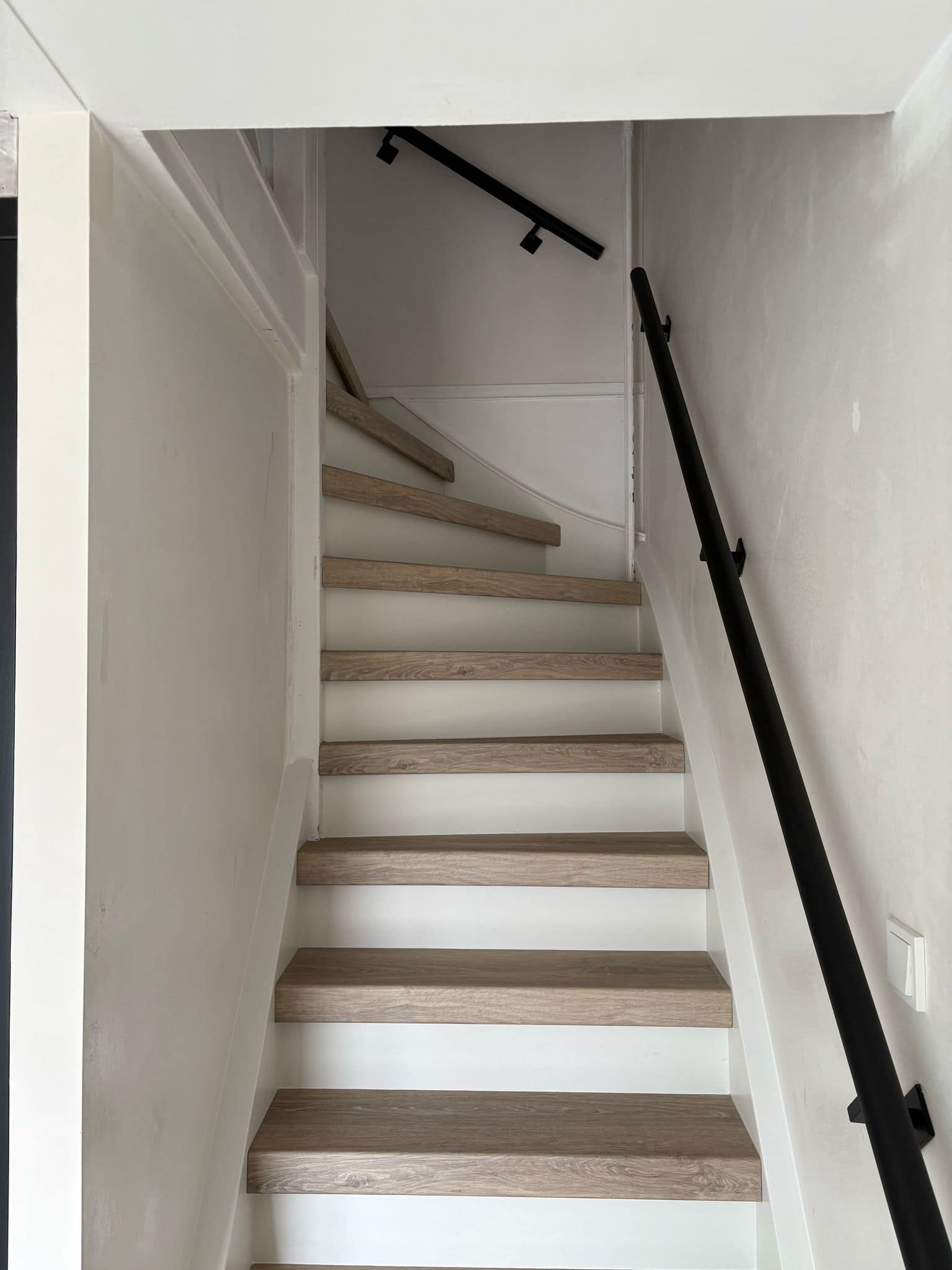 Traprenovatie PVC White Oak Andes