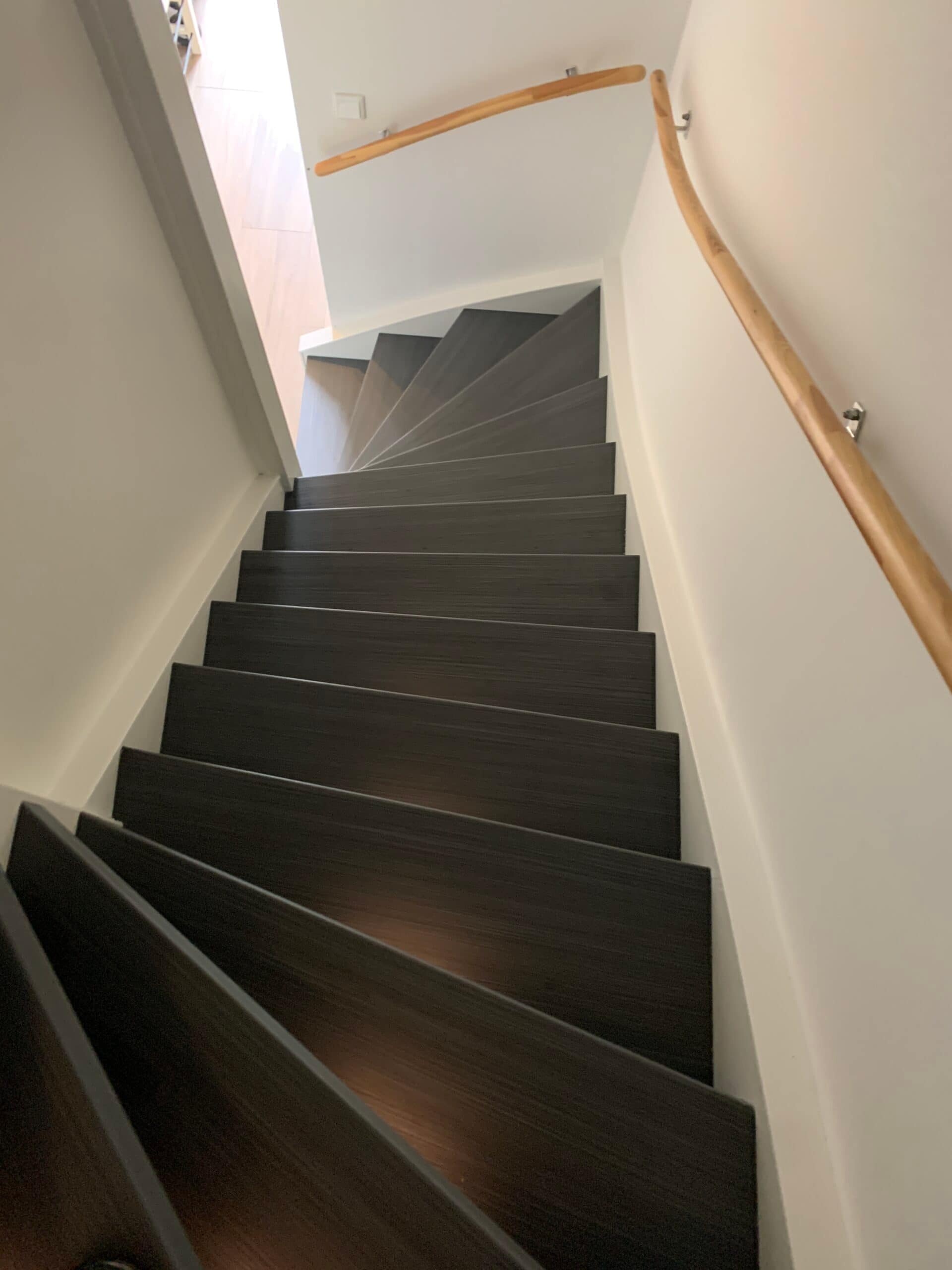 Contact | Star Stairs Traprenovaties