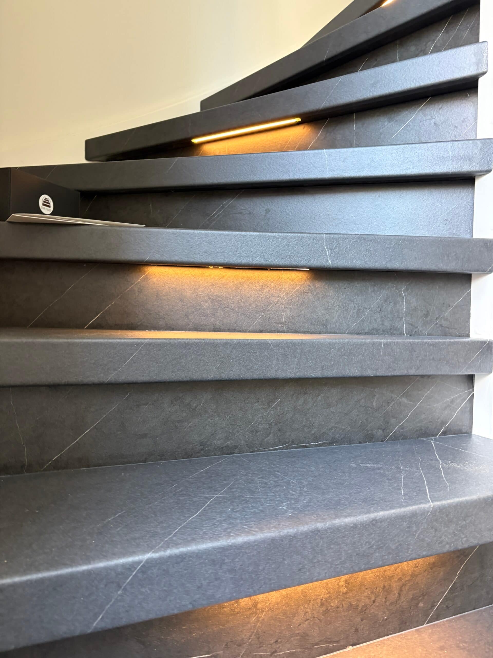 Inspiratie Marmer traprenovatie | Star Stairs Traprenovatie